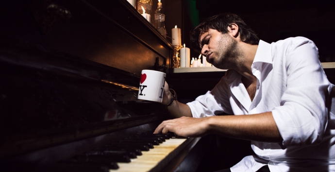 1 PIANO & 200 VELAS